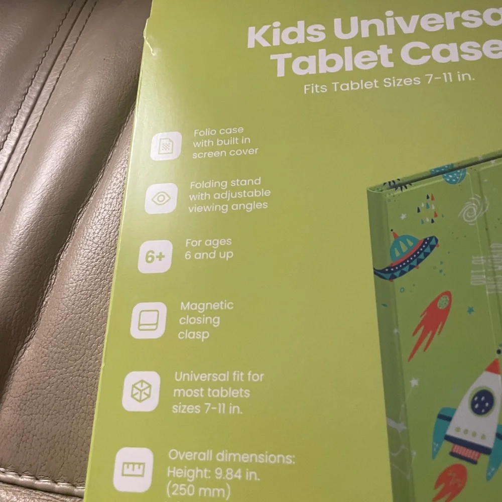 Kids Universal Tablet Case with Space Design Fits 7” to 11” NWT Fun Green Art